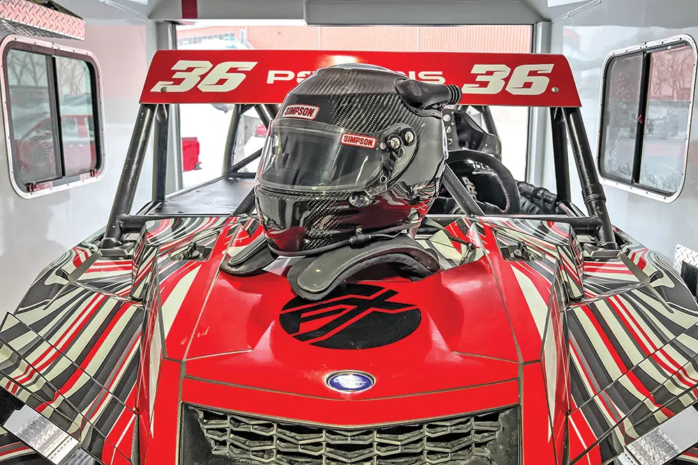 Helmet and neck collar safety gear