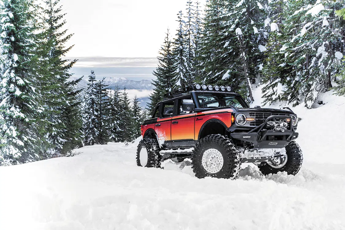 Del Fab Bronco, mud, snow