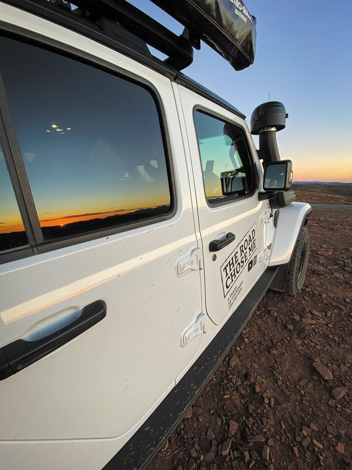 Mountain tops provided perfect sunset viewing Mountain tops provided perfect sunset viewing